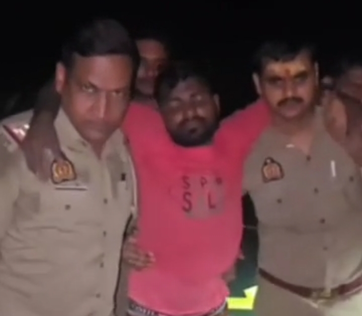 नीमगांव युवती हत्याकांड में वांछित आरोपी को पुलिस ने मुठभेड़ के बाद गिरफ्तार करने का दावा किया।